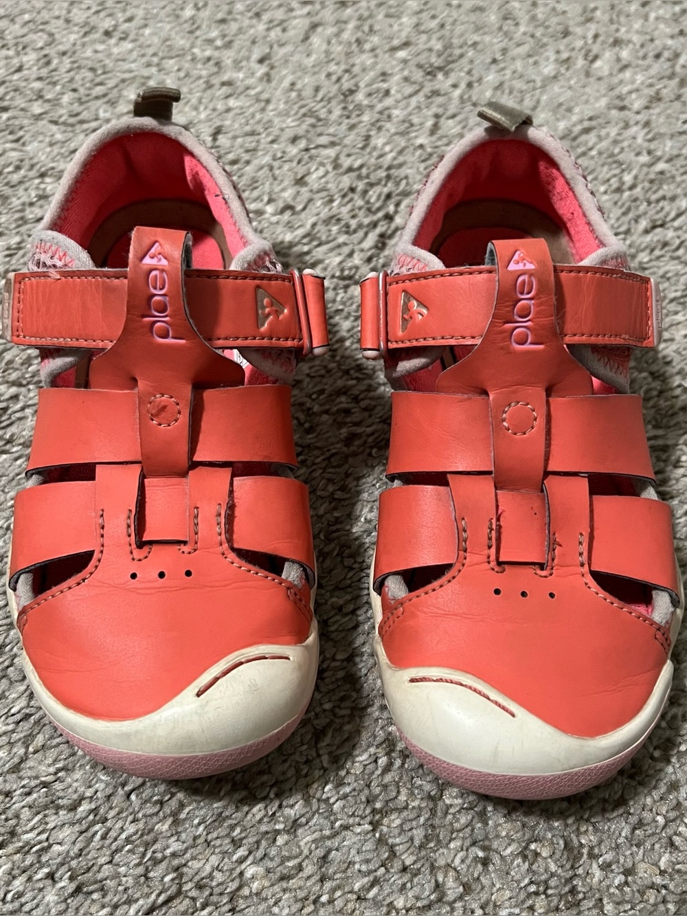 PLAE Kids Coral Pink Closed-Toe Hook-and-Loop Sandals Size 1
